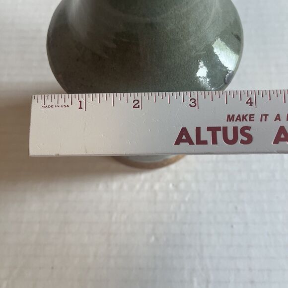 Studio Art Pottery Drip Glaze Sandstone Vase 8.75” Inch" Green Gray Signed - Picture 9 of 12